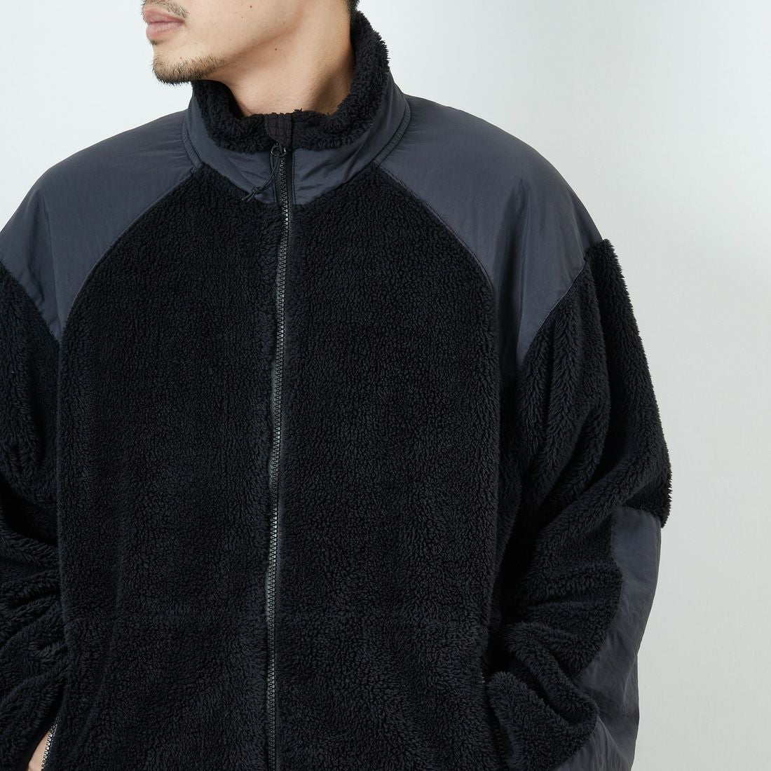 WILD THINGS [ワイルドシングス] LEVEL3 シャギージャケット [WT252-026] BLACK &&モデル身長：168cm 着用サイズ：M&&