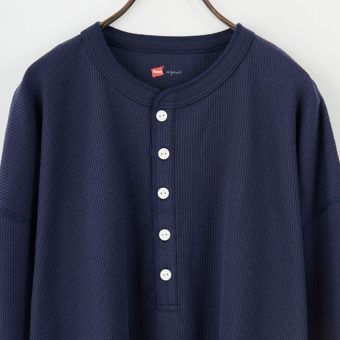 Hanes [ヘインズ] ワッフルヘンリーネックロングスリーブTシャツ [HW4-C104] 386 ﾀﾞｰｸﾈｲ
