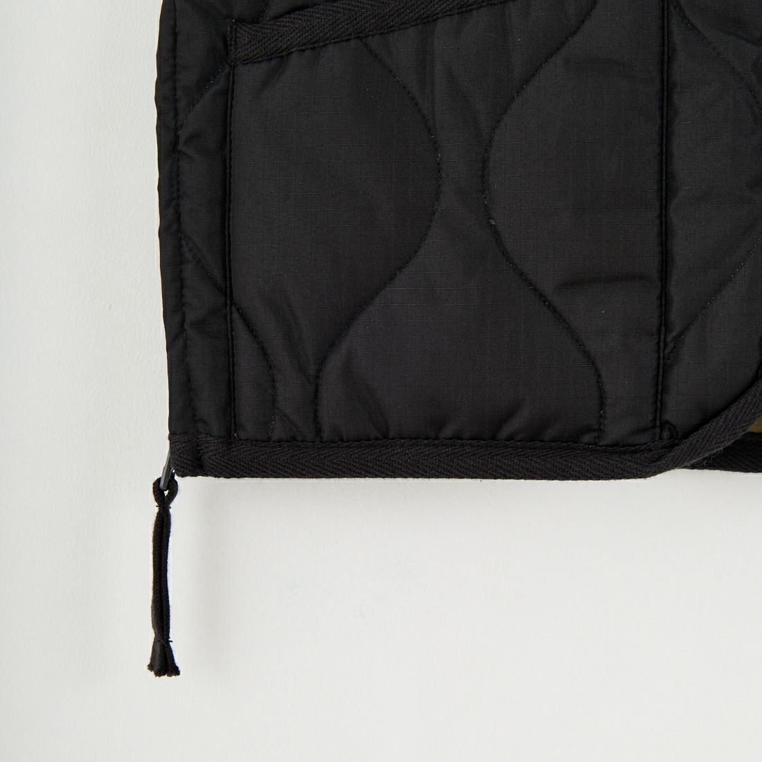 TAION [タイオン] キッズ ミリタリー Vネックジップダウンベスト [TAION-K001ZML-1] BLACK