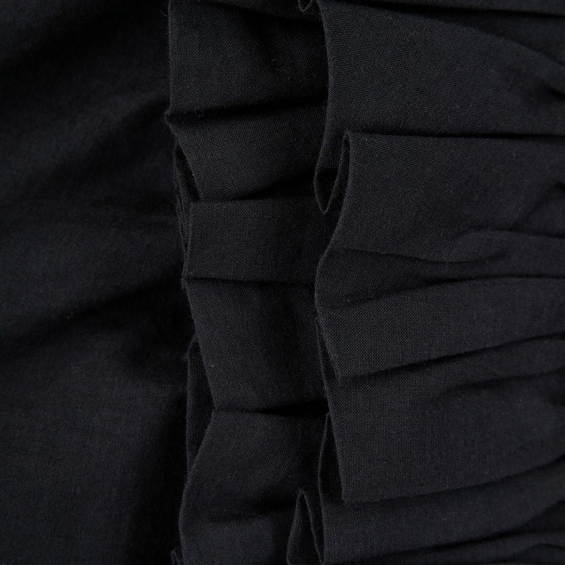 crinkle crinkle crinkle [クリンクル クリンクル クリンクル] ダブルカラーフリルブラウス [CC-4004] BLACK