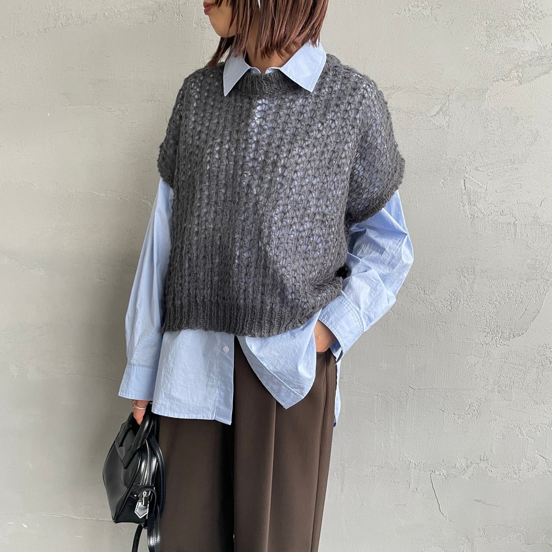 mizuiro ind [ミズイロインド] ヘアリーコクーンワイドベスト [3-220085] 92 D.GRAY &&モデル身長：159cm 着用サイズ：F&&