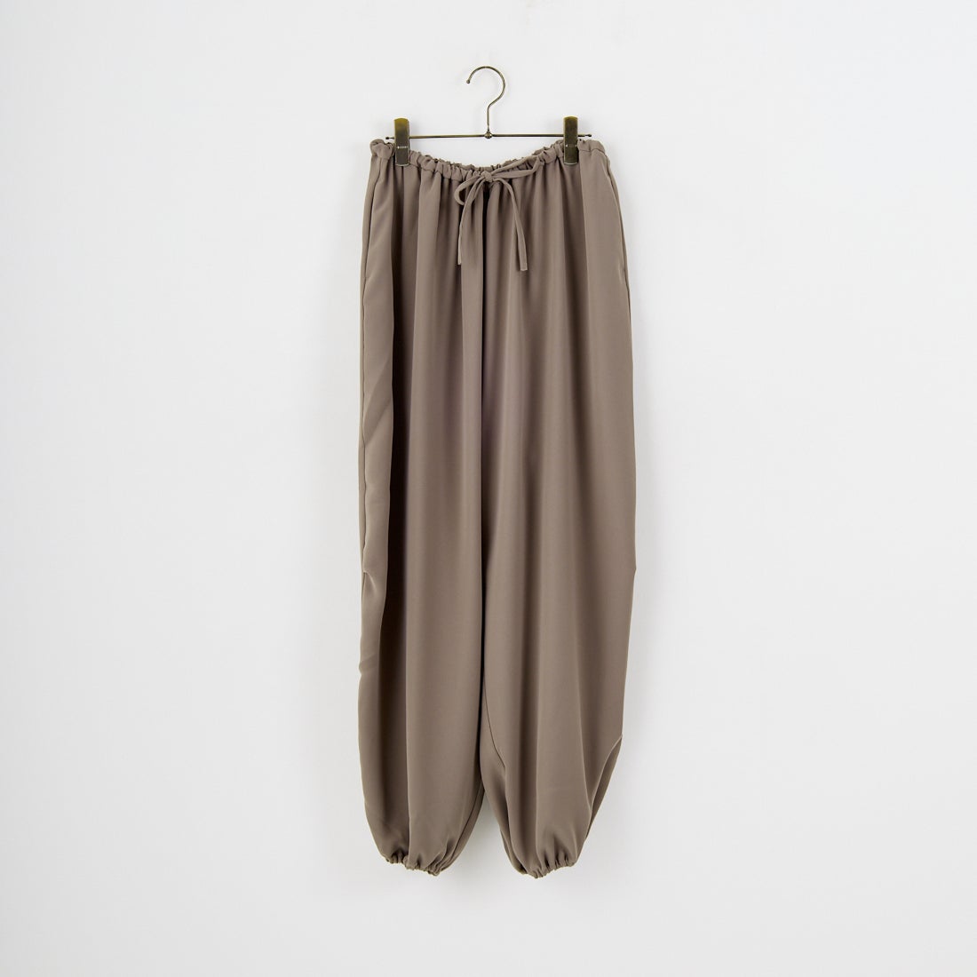 mizuiro ind [ミズイロインド] ドローストリングヘムパンツ [4-260062] 20 BEIGE