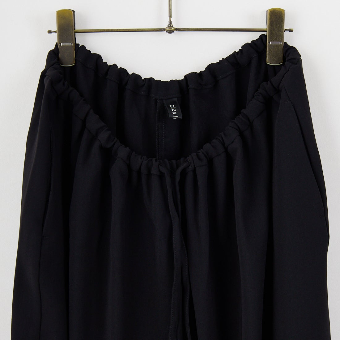 mizuiro ind [ミズイロインド] ドローストリングヘムパンツ [4-260062] 99 BLACK