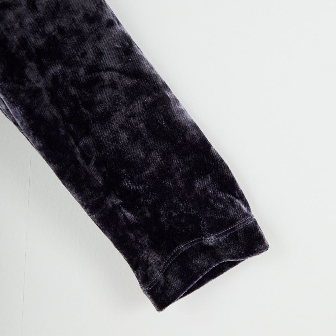 keena [キーナ] ベルベットセットトップス [SKJ-25050W] D.GRAY