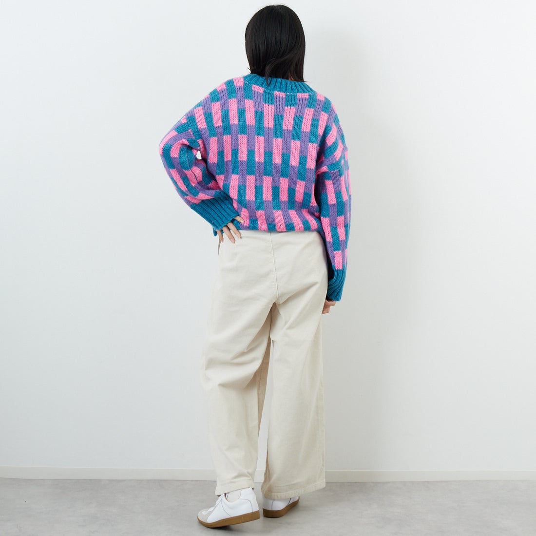 SOMETHING [サムシング] 別注 ベルト付きタックワイドパンツ [SN765W-JF] 9534 IVORY &&モデル身長：162cm 着用サイズ：XS&&