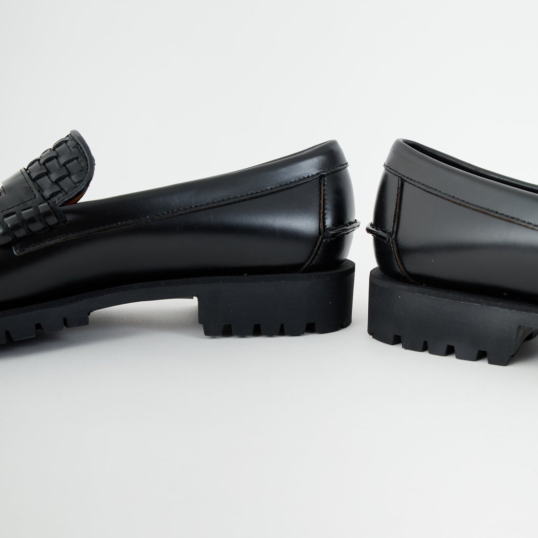 SEBAGO [セバゴ] OTIS VAMP LUG レザーローファー [78114WW] 902 BLACK