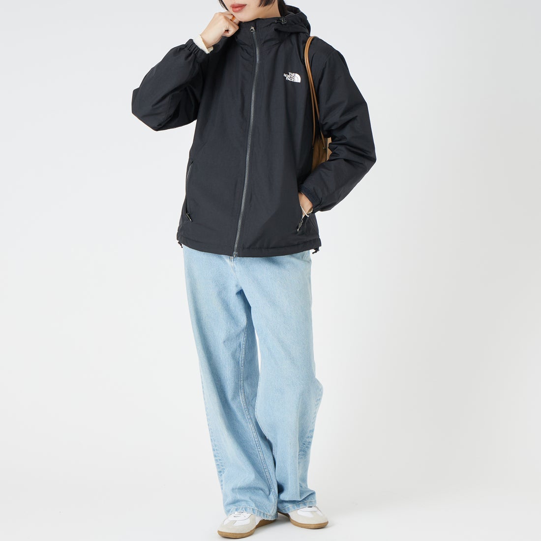 THE NORTH FACE [ザ ノースフェイス] コンパクトノマドジャケット [NPW72531] K &&モデル身長：162cm 着用サイズ：M&&