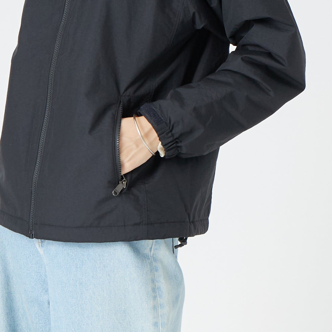 THE NORTH FACE [ザ ノースフェイス] コンパクトノマドジャケット [NPW72531] K &&モデル身長：162cm 着用サイズ：M&&
