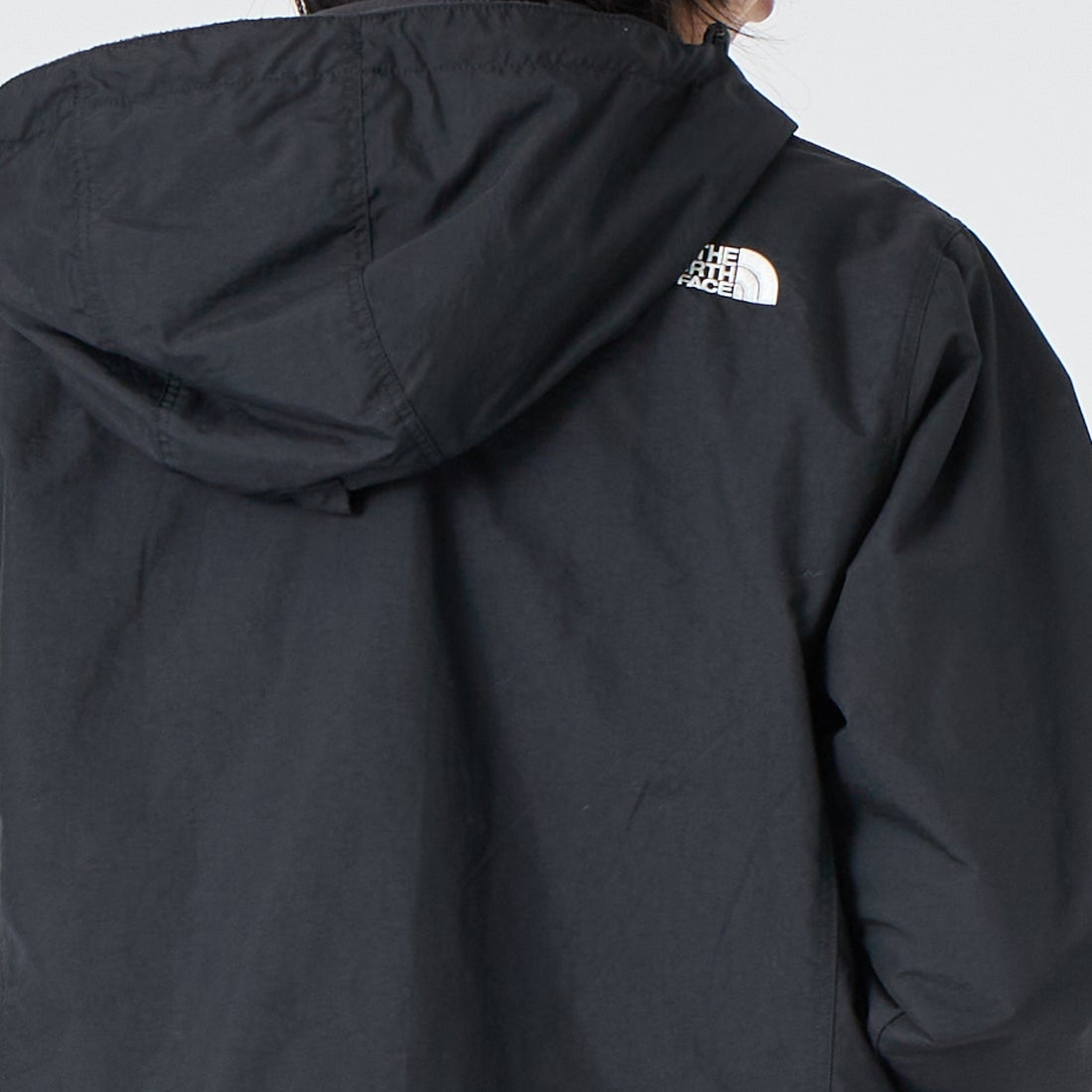THE NORTH FACE [ザ ノースフェイス] コンパクトノマドジャケット [NPW72531] K &&モデル身長：162cm 着用サイズ：M&&