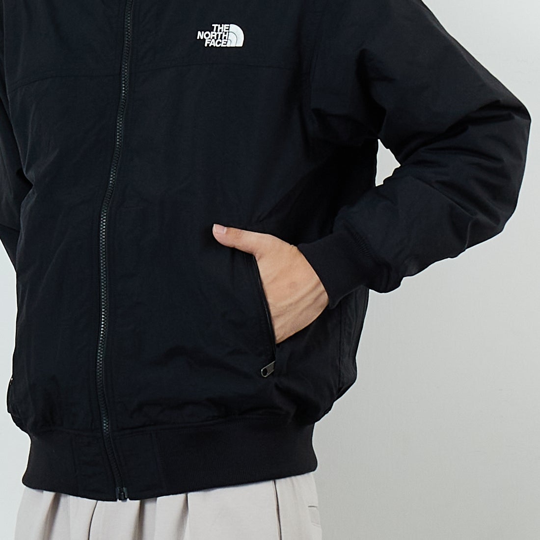 THE NORTH FACE [ザ ノースフェイス] コンパクトノマドブルゾン [NP72532] K &&モデル身長：179cm 着用サイズ：M&&