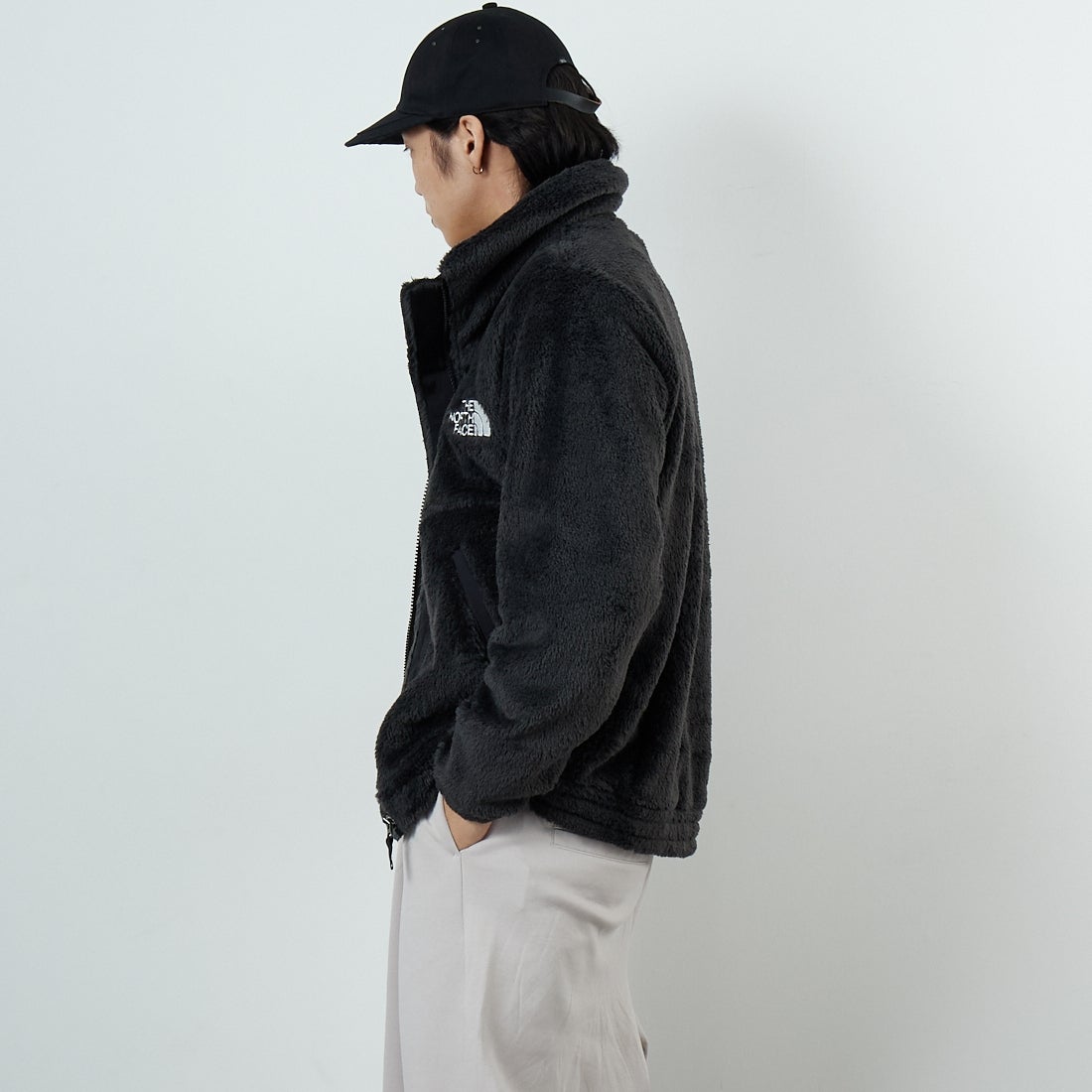 THE NORTH FACE [ザ ノースフェイス] バーサロフトジャケット [NA62550] K &&モデル身長：179cm 着用サイズ：M&&