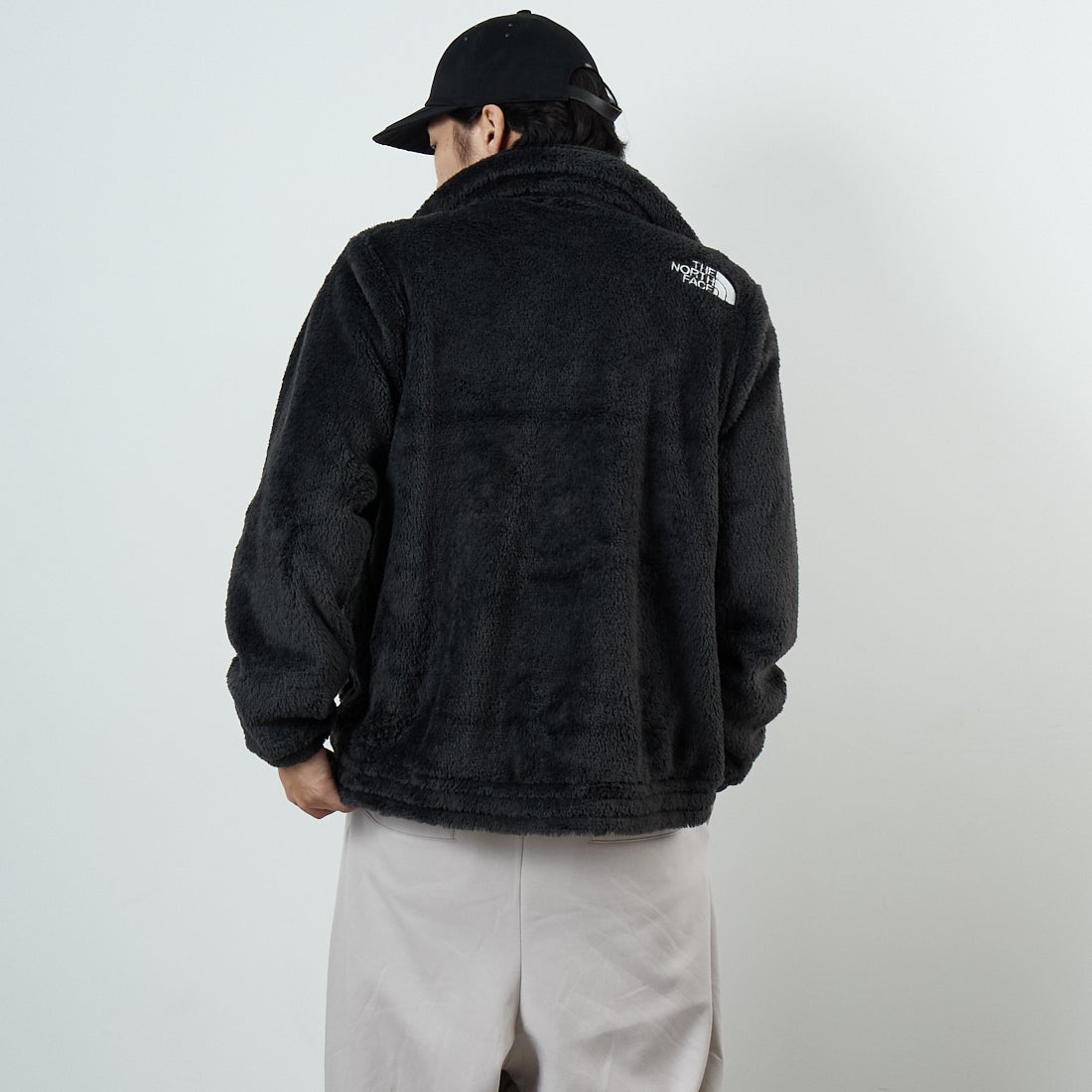 THE NORTH FACE [ザ ノースフェイス] バーサロフトジャケット [NA62550] K &&モデル身長：179cm 着用サイズ：M&&