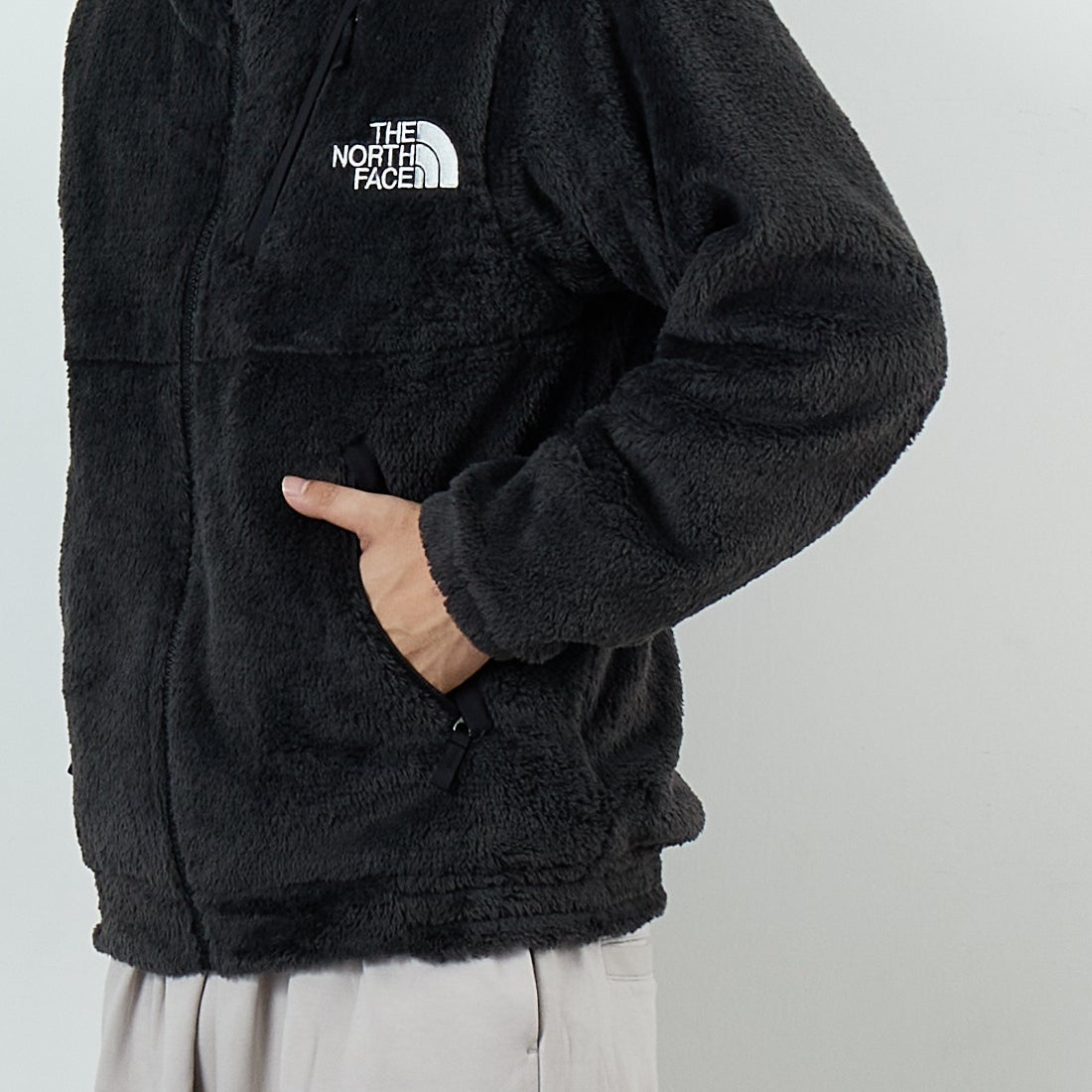 THE NORTH FACE [ザ ノースフェイス] バーサロフトジャケット [NA62550] K &&モデル身長：179cm 着用サイズ：M&&