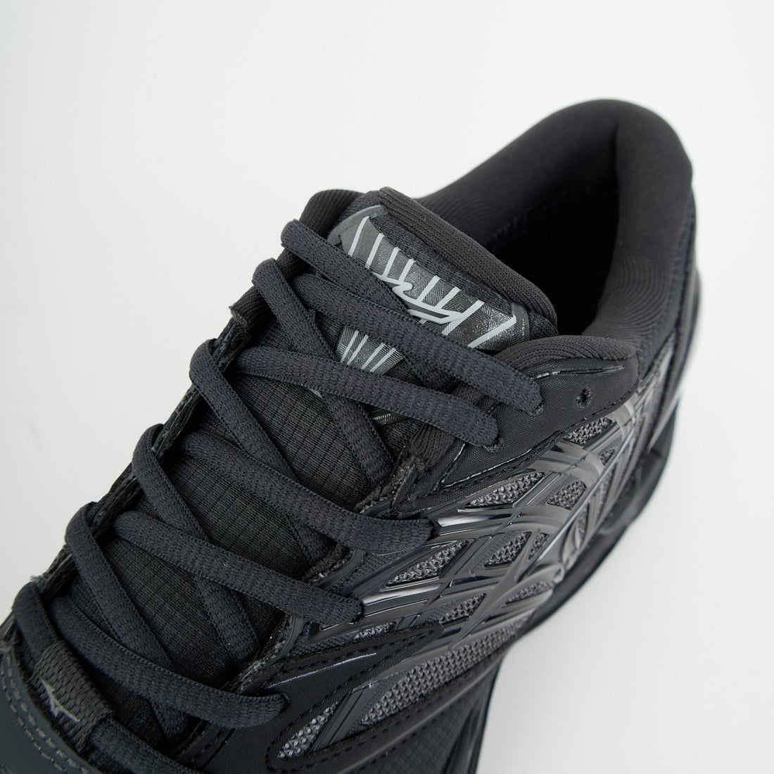 MIZUNO [ミズノ] ウェーブ プロフェシー ゴアテックス [D1GA2560]01 ﾌﾞﾗｯｸ