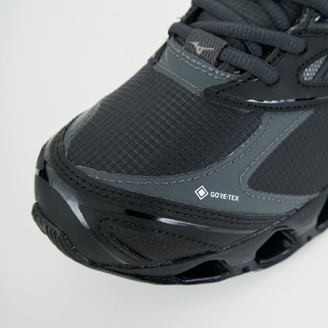MIZUNO [ミズノ] ウェーブ プロフェシー ゴアテックス [D1GA2560]01 ﾌﾞﾗｯｸ