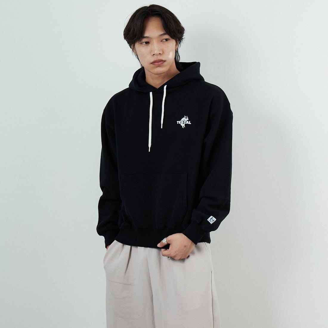 01 BLACK&&モデル身長：179cm 着用サイズ：M&&