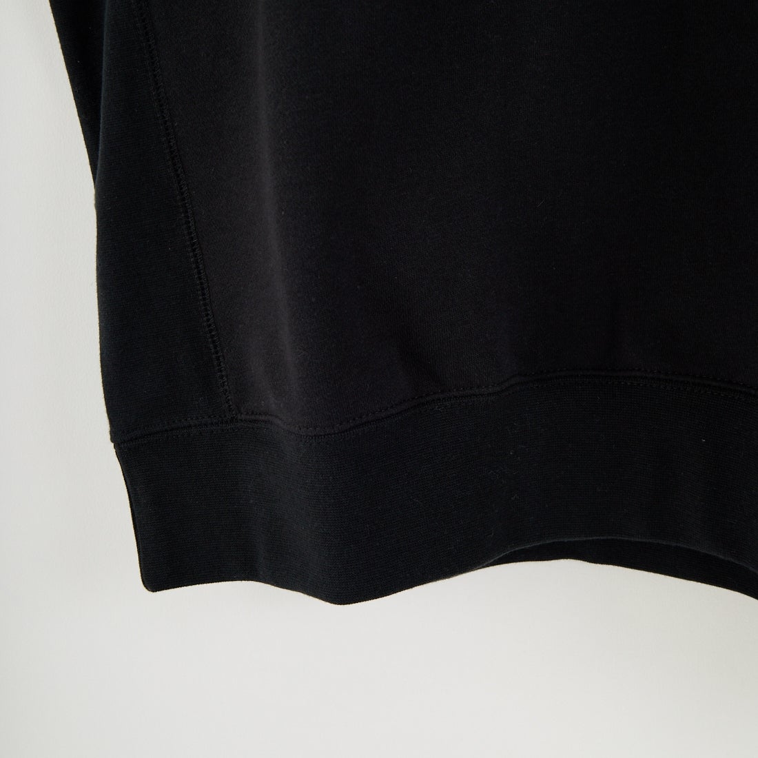 The Endless Summer [エンドレスサマー] 60s ローラーダービーロゴ刺繍 クルーネックスウェット [C-25774302] 01 BLACK