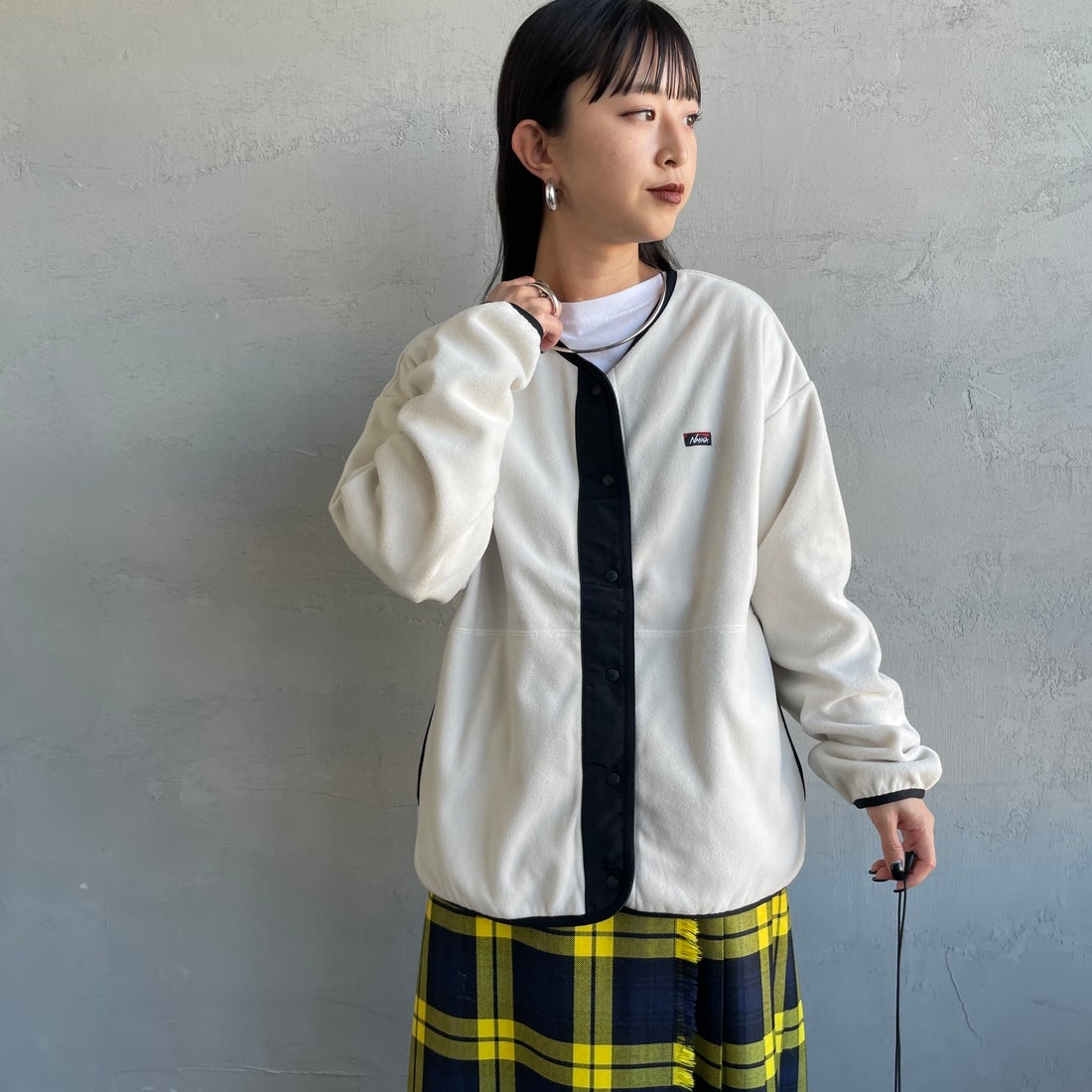 NANGA [ナンガ] エアウォーム フリースカーディガン [N2531-1P113B] IVO &&モデル身長：150cm 着用サイズ：WM&&