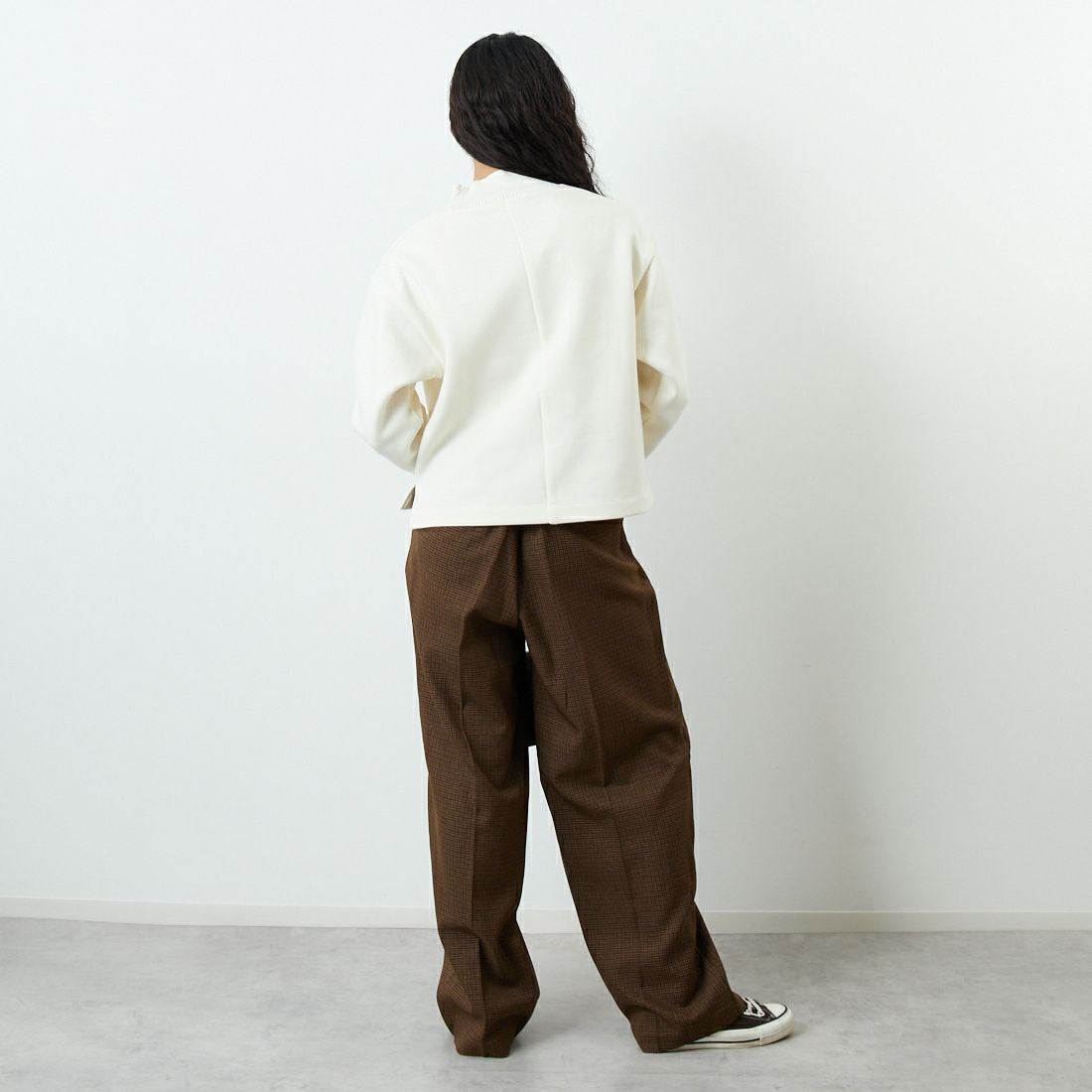 LACOSTE [ラコステ] ダンボールニットプルオーバー [SF011] XFJ LAPLAN &&モデル身長：162cm 着用サイズ：36&&