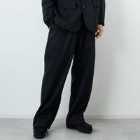 BLACK&&モデル身長：179cm 着用サイズ：3&&