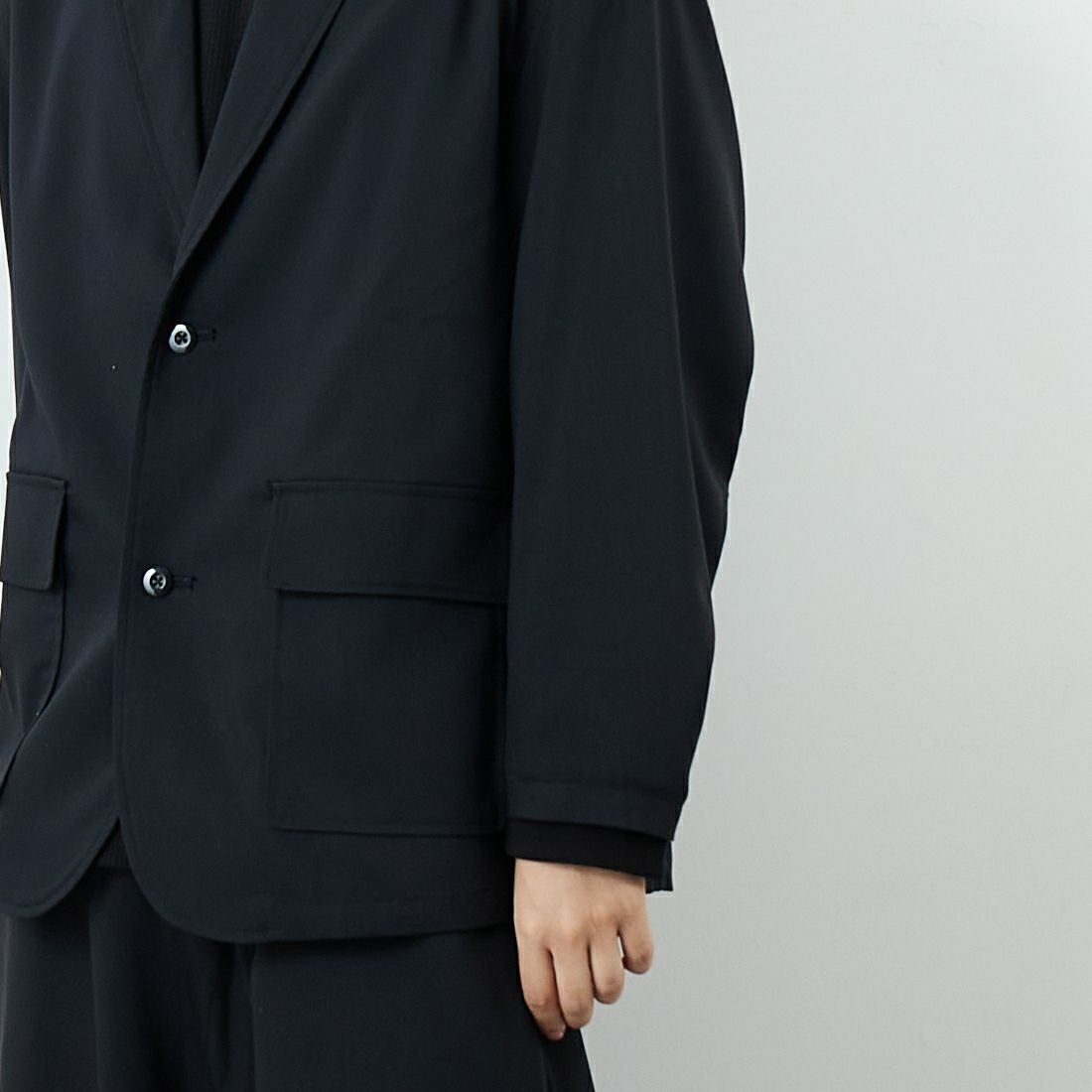 PERS PROJECTS [パースプロジェクト] 別注 テーラードジャケット [25FW-16093-JF]BLACK &&モデル身長：179cm 着用サイズ：2&&