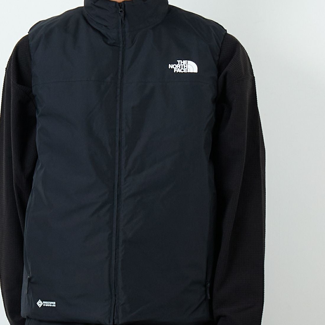 THE NORTH FACE [ザ ノースフェイス] GTXアクションインサレーテッドベスト [NY82580] K &&モデル身長：179cm 着用サイズ：M&&