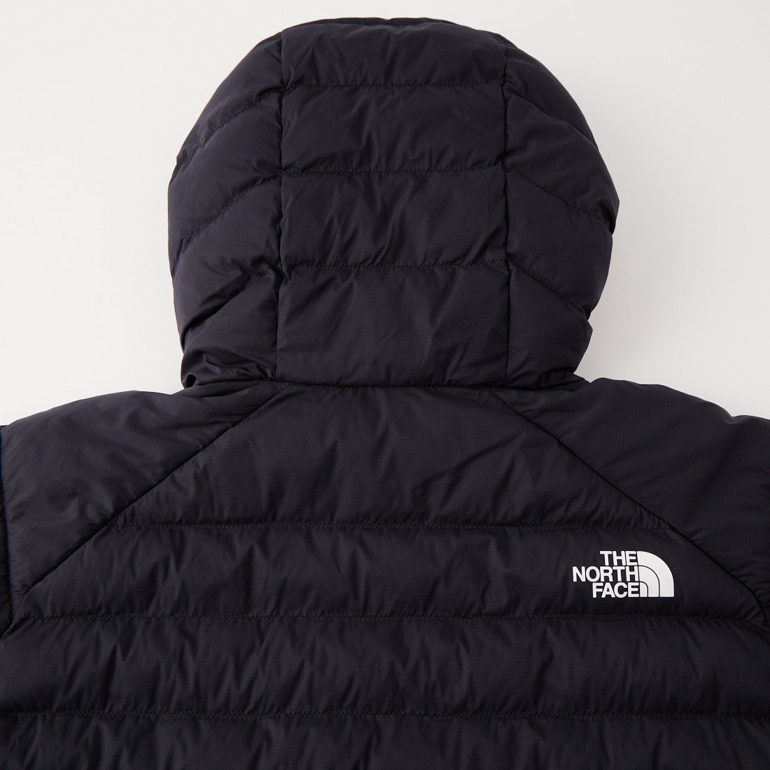 THE NORTH FACE [ザ ノースフェイス] レッドランフーディ [NY82576] K