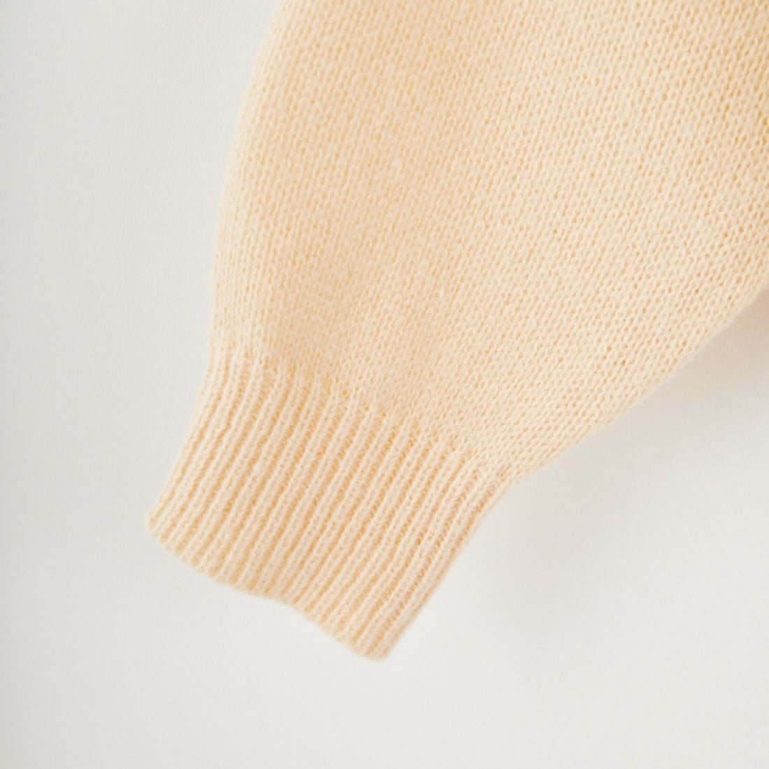 Noir Fabrik [ヌワールファブリック] アソートジャガードニットプルオーバー [NF25131043] 22 BEIGE