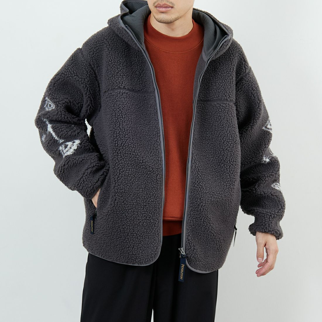 PENDLETON [ペンドルトン] ジップボアフーディ [5475-1025] 75 S.GRAY &&モデル身長：168cm 着用サイズ：M&&