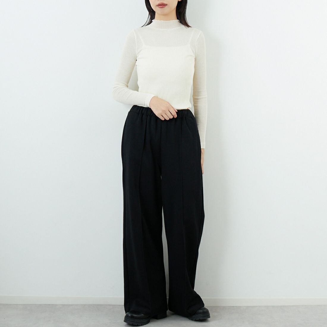 GICIPI [ジチピ] AGLIO/アーリオ ハイネックリブニットソー [2522A] PANNA &&モデル身長：162cm 着用サイズ：3&&