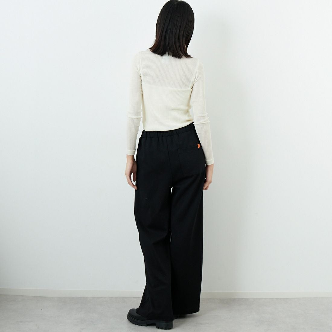 GICIPI [ジチピ] AGLIO/アーリオ ハイネックリブニットソー [2522A] PANNA &&モデル身長：162cm 着用サイズ：3&&