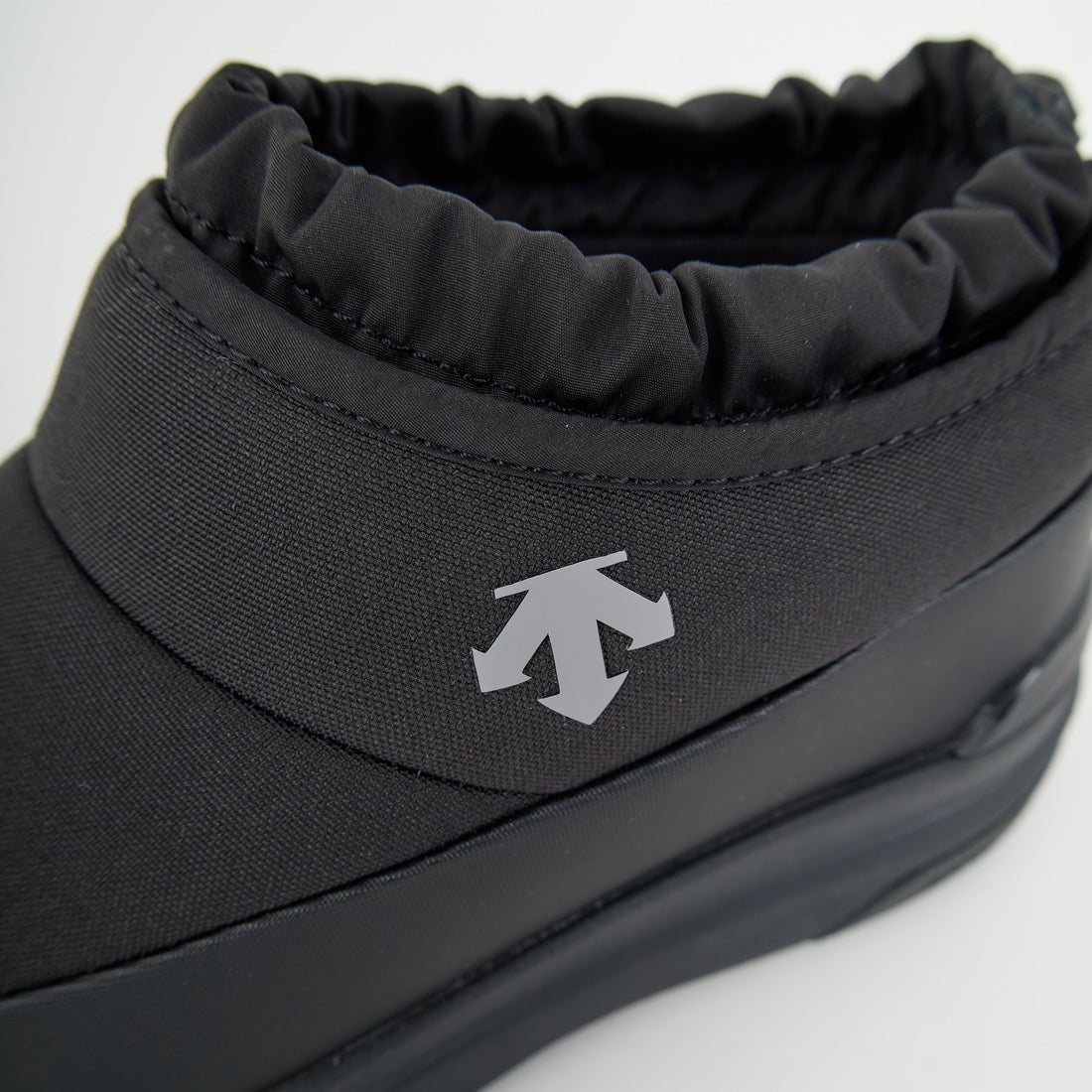 DESCENTE [デサント] ディートレース CITYLOW [DU5FBT06UZ] BKGY