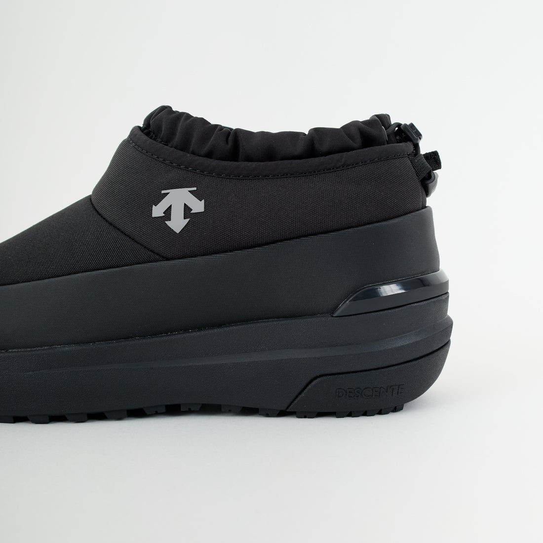 DESCENTE [デサント] ディートレース CITYLOW [DU5FBT06UZ] BKGY