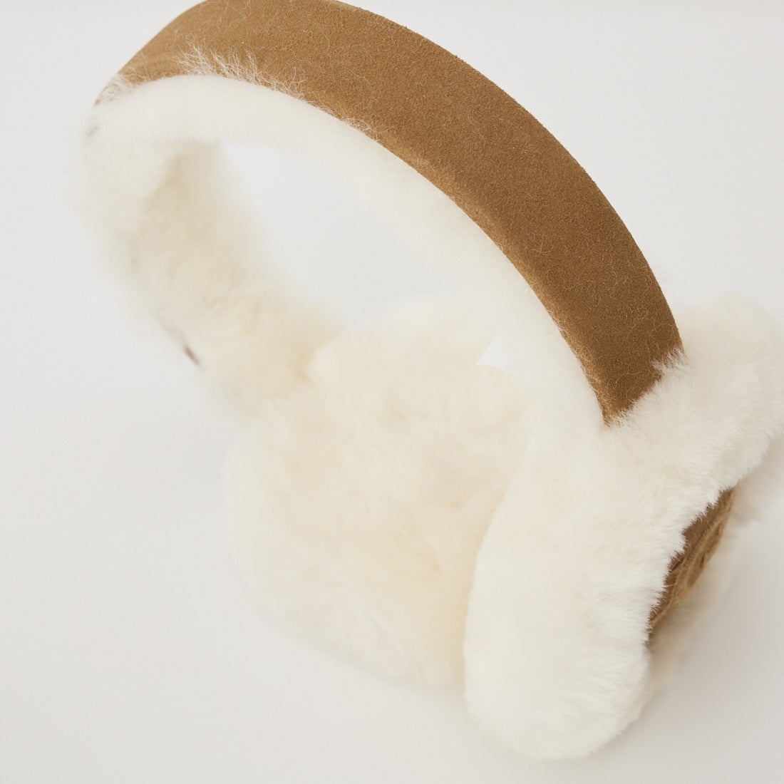 UGG [アグ] シープスキン エンブロイダリー イヤーマフ [20955] CHESTNUT