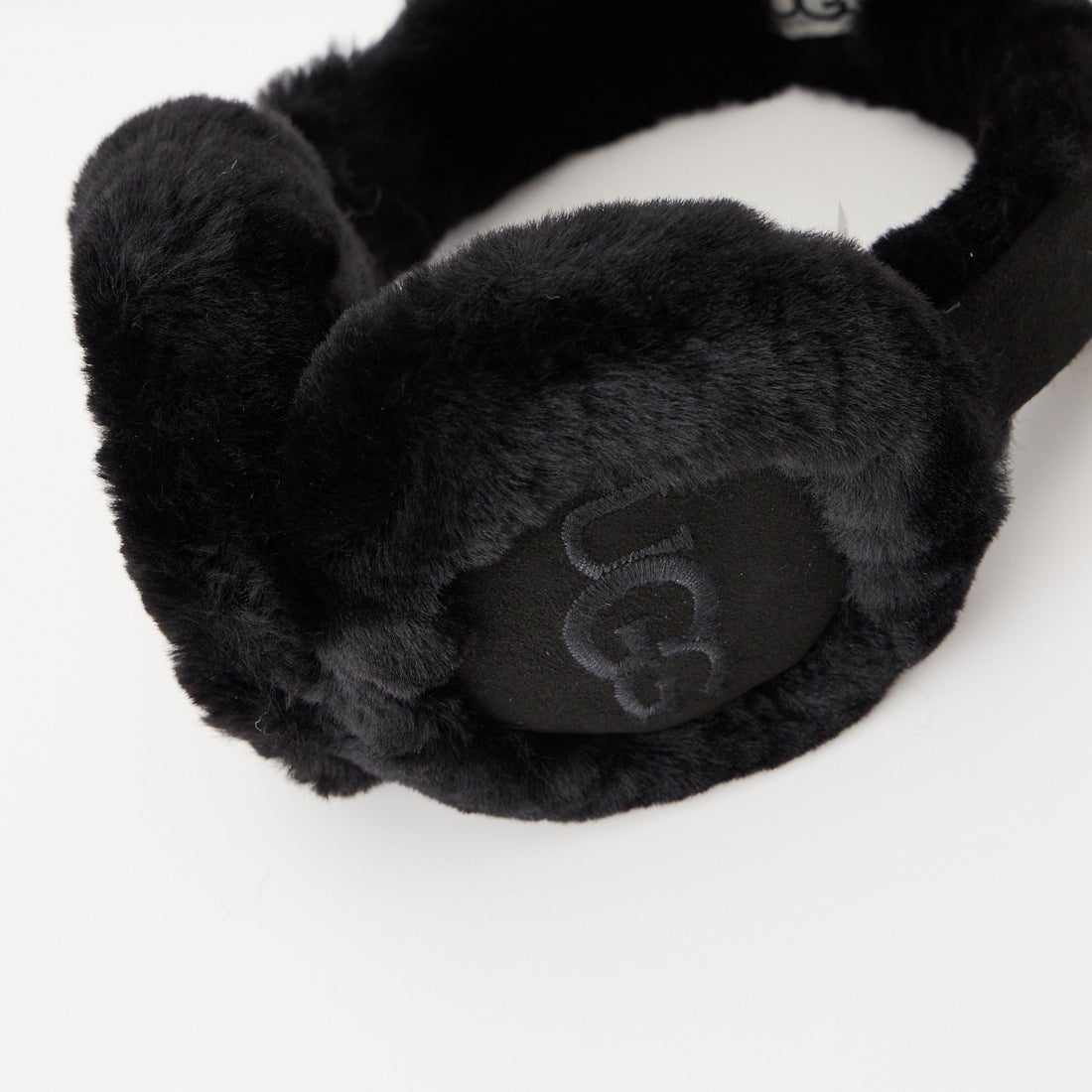 UGG [アグ] シープスキン エンブロイダリー イヤーマフ [20955] BLACK