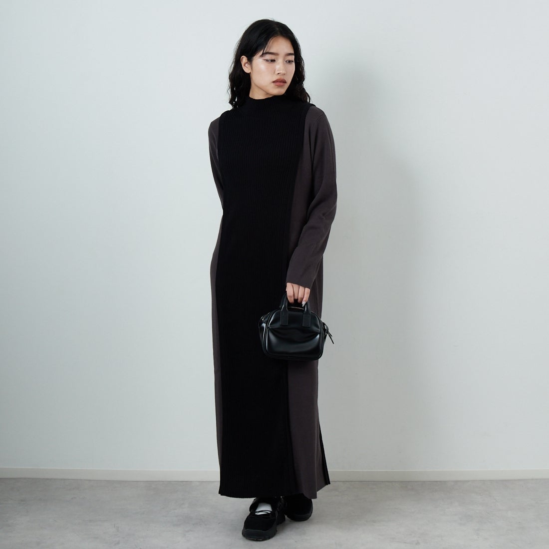 &g'aime [アンジェム] 配色ニットワンピース [986-67407] ﾁｬｺｰﾙ &&モデル身長：162cm 着用サイズ：F&&