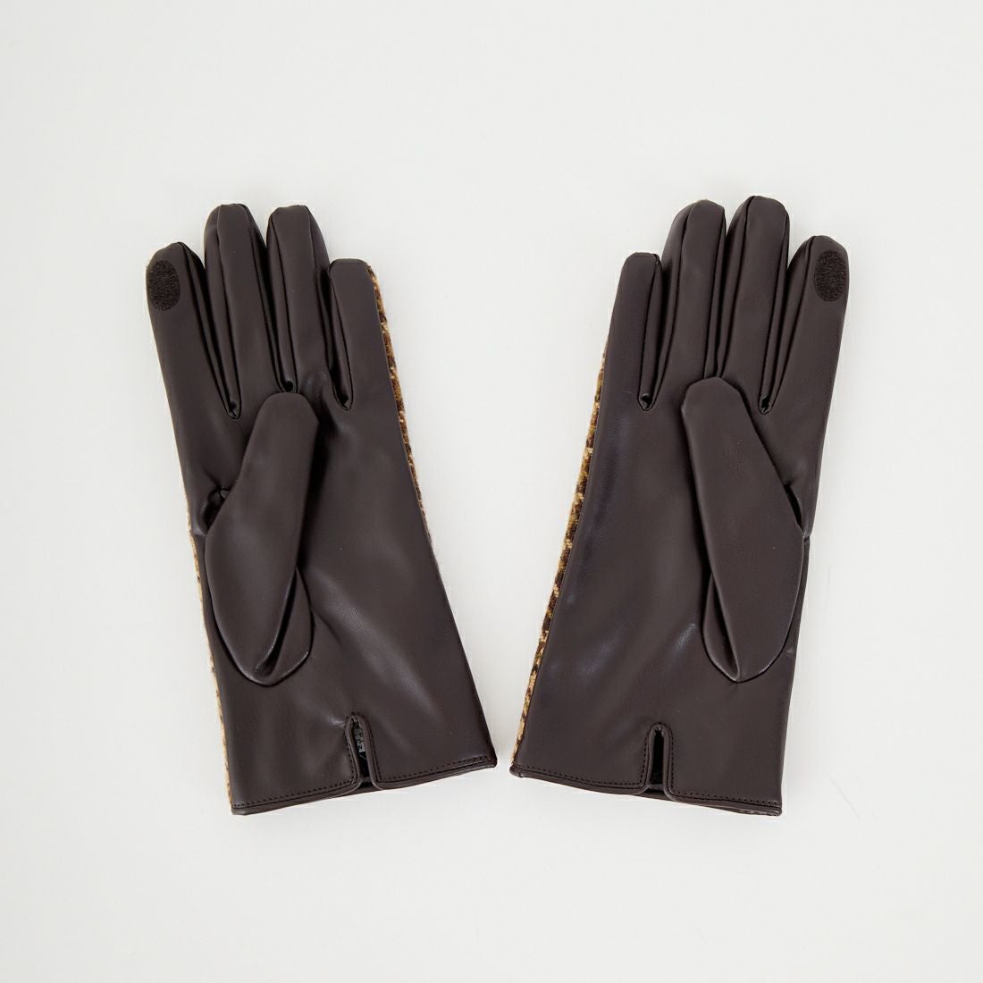 Casselini [キャセリーニ] モチーフ刺繍手袋 [252-112202] ﾌﾞﾗｳﾝ