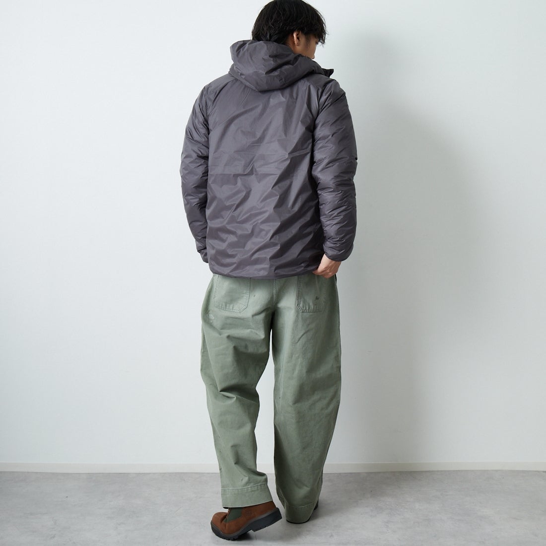 BOW WOW [バウワウ] リペアード USAFメカニックパンツ [BW252-RUMP] AGED S GRN &&モデル身長：179cm 着用サイズ：XL&&