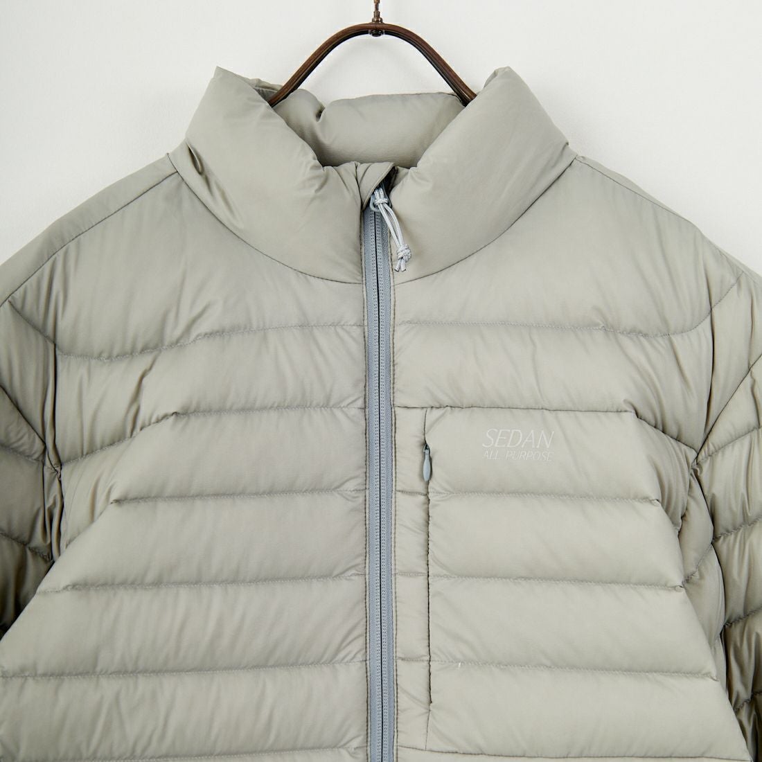 SEDAN ALL-PURPOSE [セダン オールパーパス] SHADOW RIPSTOP DOWN JACKET [SD25F-JK06] LT.GRAY