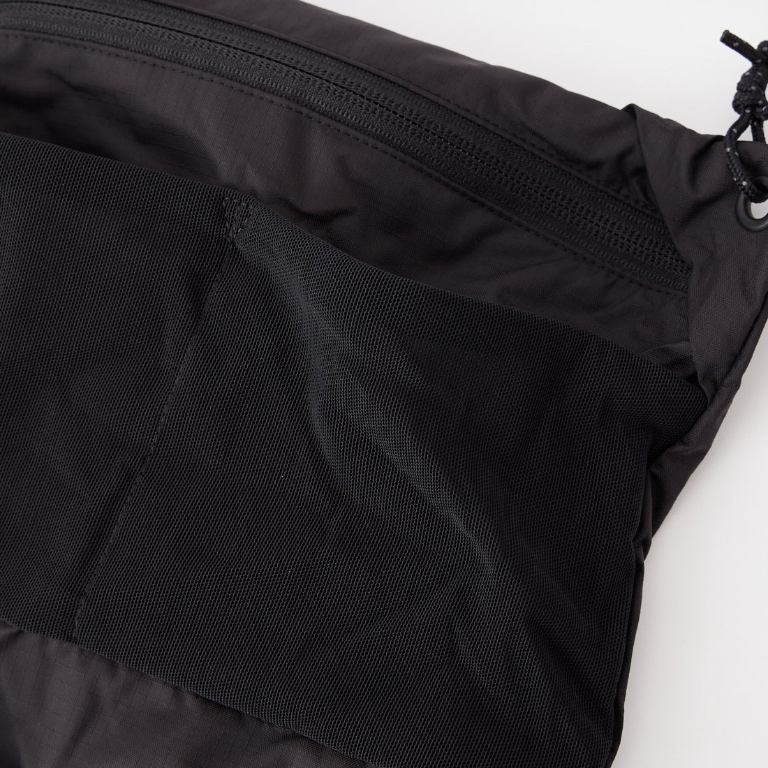 patagonia [パタゴニア] テラヴィア サコッシュ 3L [48835] BLK