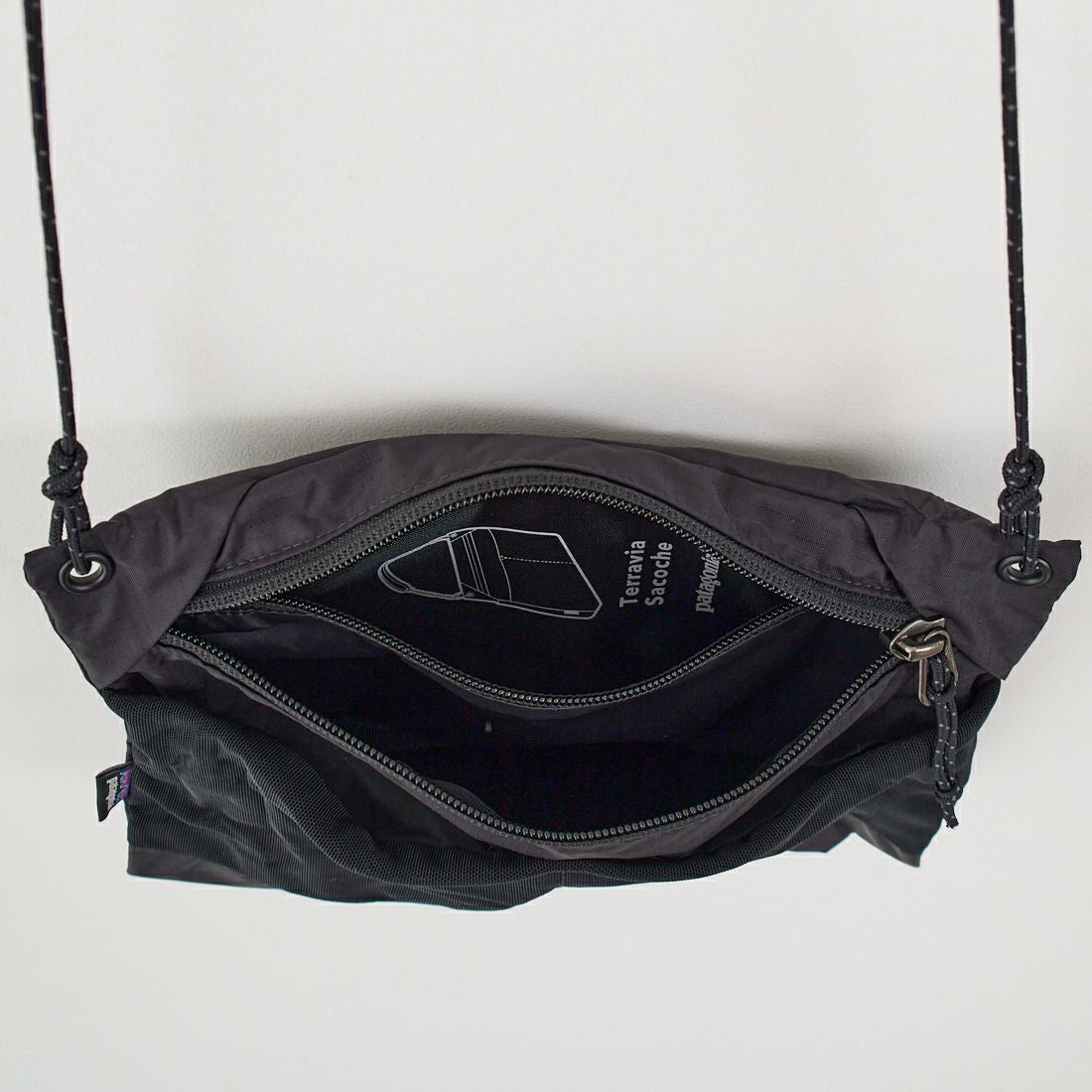 patagonia [パタゴニア] テラヴィア サコッシュ 3L [48835] BLK