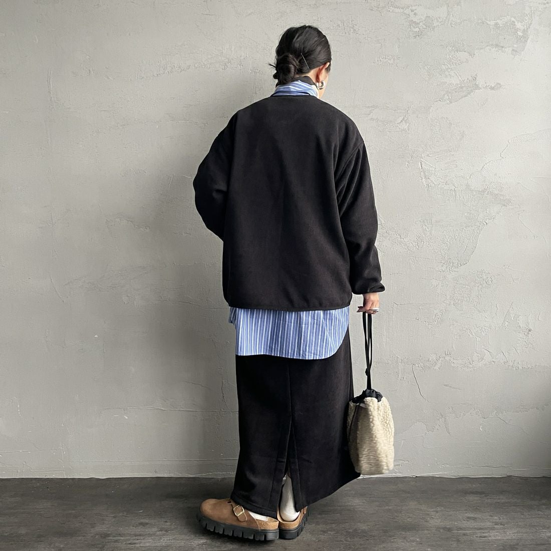 THOUSAND MILE [サウザンド マイル] ニットフリースジップカーディガン [TM252KF00160] 09 BLACK &&モデル身長：150cm 着用サイズ：XS&&