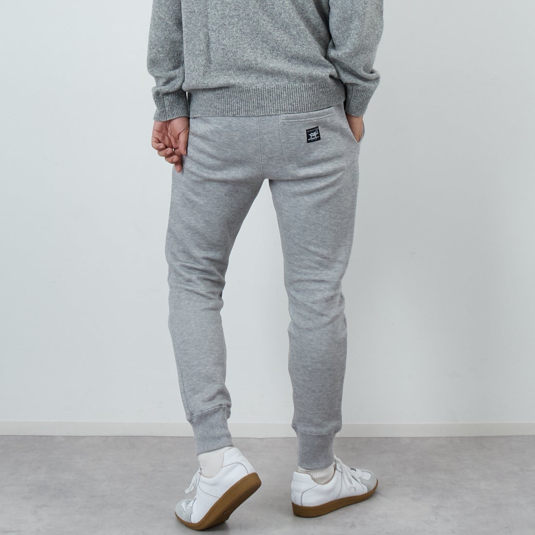 The Endless Summer [エンドレスサマー] サーフファブリックスリムパンツ [FH-25774315] 03 MIX GRY &&モデル身長：179cm 着用サイズ：L&&