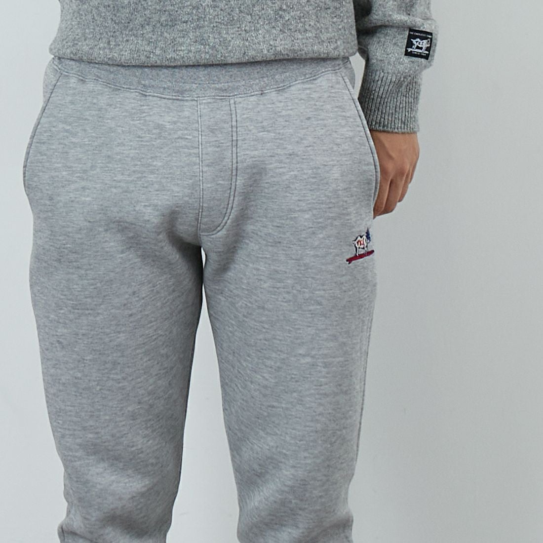 The Endless Summer [エンドレスサマー] サーフファブリックスリムパンツ [FH-25774315] 03 MIX GRY &&モデル身長：179cm 着用サイズ：L&&