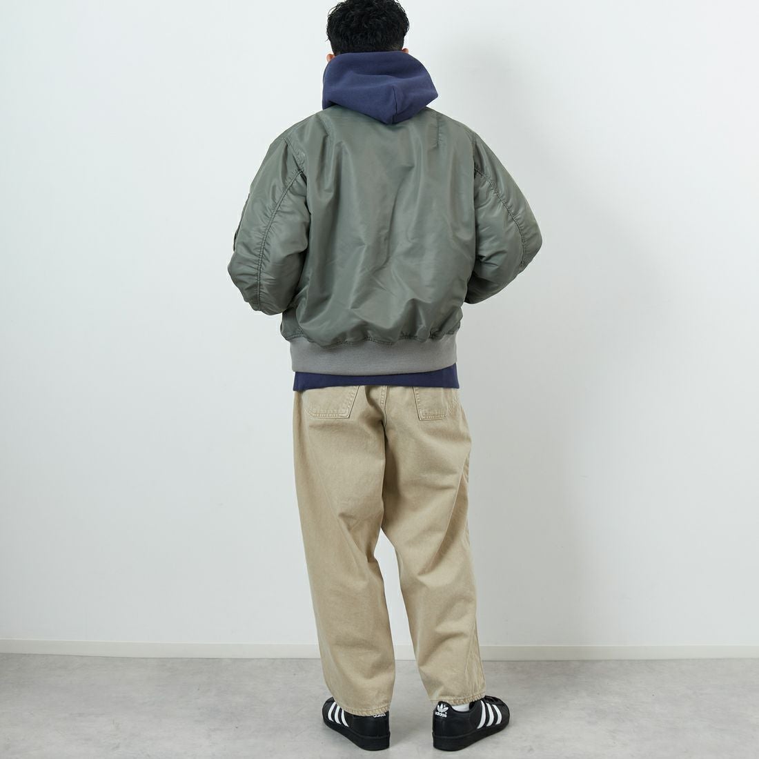 Jeans Factory Clothes [ジーンズファクトリークローズ] MA-1ジャケット [JFC-254-067] SAGE &&モデル身長：168cm 着用サイズ：M&&