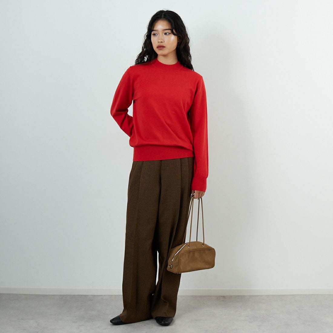 Jeans Factory Clothes [ジーンズファクトリークローズ] モックネックプルオーバーニット [25522030] 101 RED &&モデル身長：162cm 着用サイズ：F&&