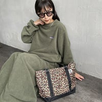 67 OLIVE&&モデル身長：150cm 着用サイズ：F&&