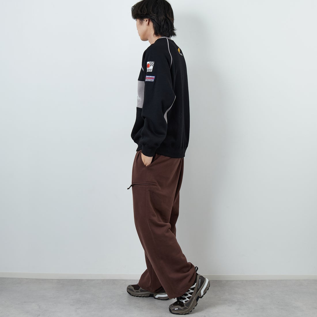 HONDA × JEANSFACTORY [ホンダ × ジーンズファクトリー] レーシングスウェット [JFC-254-088] BLACK &&モデル身長：179cm 着用サイズ：L&&
