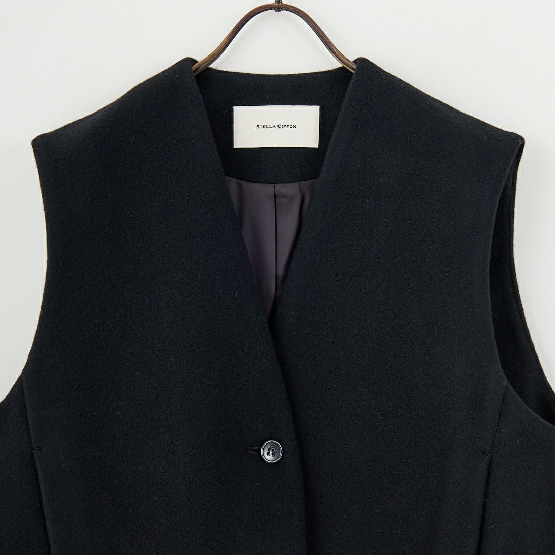 STELLA CIFFON [ステラシフォン] ビーバーショートベスト [ST4-25101A] 80 BLACK