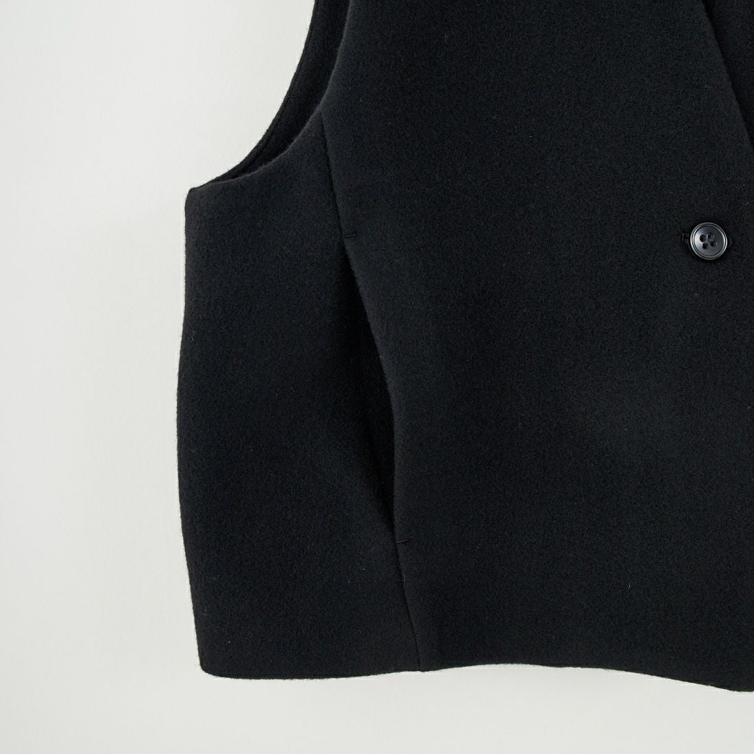 STELLA CIFFON [ステラシフォン] ビーバーショートベスト [ST4-25101A] 80 BLACK